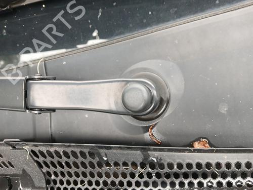 Used Front wiper motor CITROËN C3 AIRCROSS II (2R_, 2C_) 1.2 PureTech 110 (2RHNZB, 2RHNZW, 2RHNPX, 2RHNPJ) (110 hp) 30131881