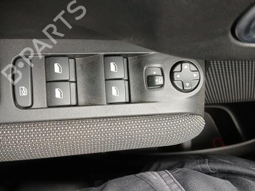 Left front window switch CITROËN C3 AIRCROSS II (2R_, 2C_) 1.2 PureTech 110 (2RHNZB, 2RHNZW, 2RHNPX, 2RHNPJ) | BP30131907I27