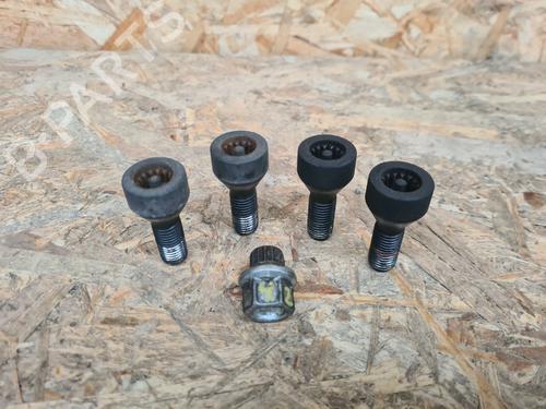 BP30136162O1 main image