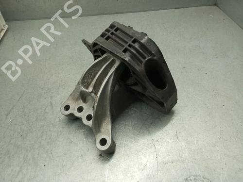 Engine mount OPEL CORSA F (P2JO) 1.2 (68) | BP30182415M89