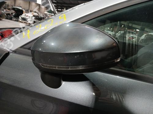 Used Left mirror AUDI A1 (8X1, 8XK) 1.4 TDI (90 hp) 30296332