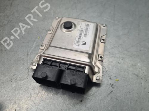 Used Engine control unit (ECU) FIAT 500 C (312_) 1.0 Mild Hybrid (312.AYD1B) (69 hp) 30401066