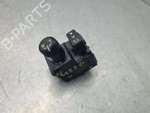 Used Switch TOYOTA C-HR (_X1_) 1.8 Hybrid (ZYX10_, ZYX11_, ZYX10R, ZYX11R) (122 hp) 30411378