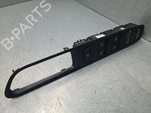 Left front window switch RENAULT CAPTUR I (J5_, H5_) 1.2 TCe 120 | BP28368325I27 