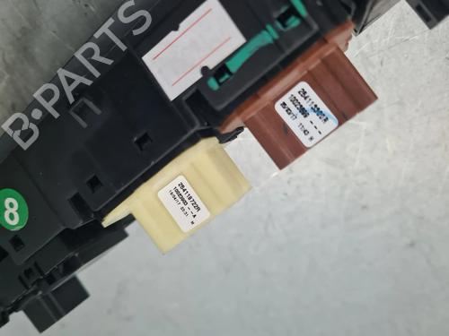 Left front window switch RENAULT CAPTUR I (J5_, H5_) 1.2 TCe 120 | BP28368325I27 