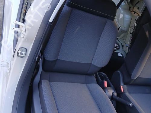 Used Right front seat CITROËN C3 III (SX) 1.2 PureTech 82 (83 hp) 30411390