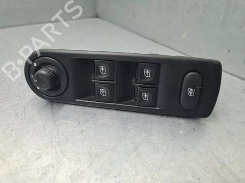 Venstre fortil elrude kontakt RENAULT CAPTUR I (J5_, H5_) 1.5 dCi 90 (J5N4, J5M5, J5MW, J5M6, J5AL, J5AJ) (90 hp) 30411397