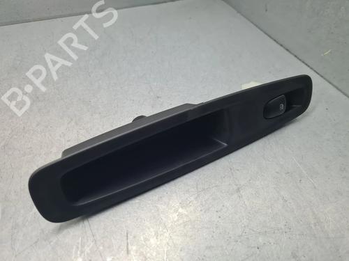 Used Left rear window switch RENAULT KADJAR (HA_, HL_) 1.5 dCi 110 (HLA3) (110 hp) 30411400