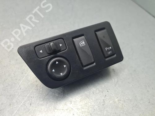 Used Switch DACIA SPRING [2020-2025]  30413022