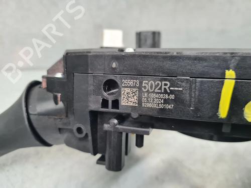 Steering column stalk DACIA DUSTER (PYM_, PYN_) 1.2 TCe 130 | BP29256530I23