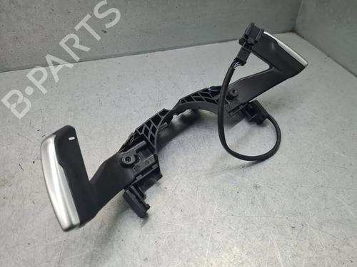 switch-peugeot-308-ii-lb_-lp_-lw_-lh_-l3_-2013-2014-2015-2016-2017-2018-2019-2020-2021-30442673 main image