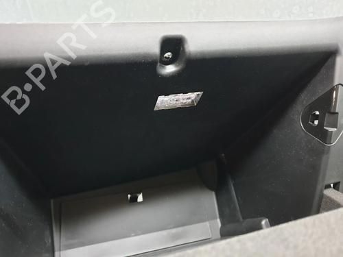 Handskerum BMW 1 (F40) 116 d | BP30463733C95 