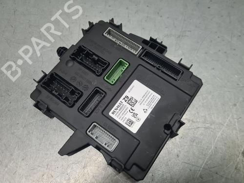 Used Electronic module DACIA DUSTER (PYM_, PYN_) 1.2 TCe 130 (131 hp) 30488161