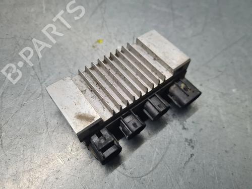 Used Electronic module TOYOTA HILUX VII Pickup (_N1_, _N2_, _N3_) 2.5 D-4D 4WD (KUN25) (144 hp) 30489536