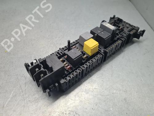 Used Fuse box MERCEDES-BENZ A-CLASS (W176) A 220 d (176.003) (177 hp) 30510761