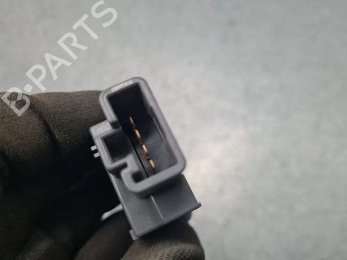 Switch TOYOTA HILUX VII Pickup (_N1_, _N2_, _N3_) 2.5 D-4D 4WD (KUN25) | BP30512460I30