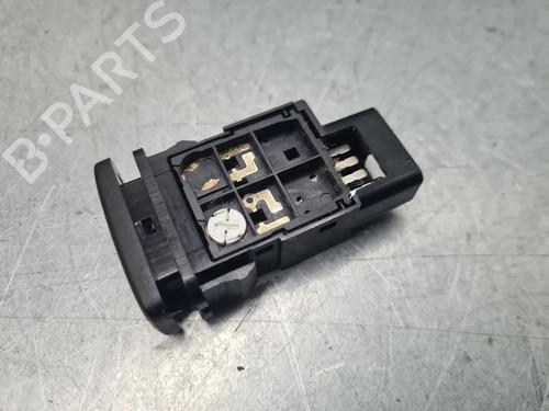 Switch TOYOTA HILUX VII Pickup (_N1_, _N2_, _N3_) 2.5 D-4D 4WD (KUN25) | BP30512461I30