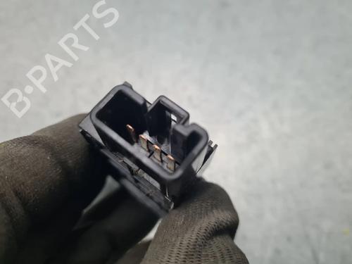 Switch TOYOTA HILUX VII Pickup (_N1_, _N2_, _N3_) 2.5 D-4D 4WD (KUN25) | BP30512461I30