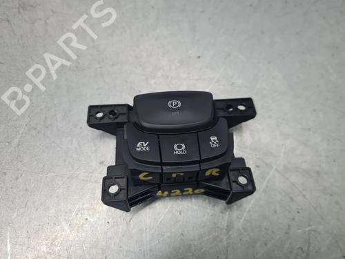 Used Switch TOYOTA C-HR (_X1_) 1.8 Hybrid (ZYX10_, ZYX11_, ZYX10R, ZYX11R) (122 hp) 30513671