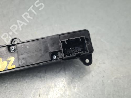 Switch JAGUAR F-PACE (X761) 3.0 SDV6 AWD | BP30513689I30 