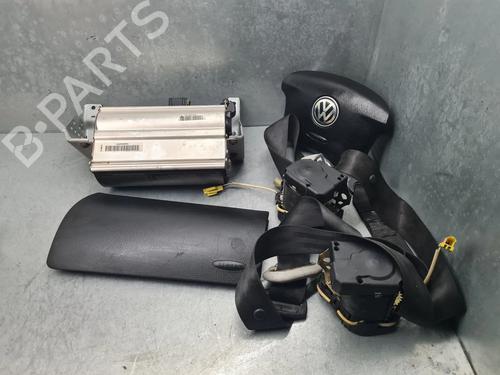 Used Airbag Kit VW GOLF IV (1J1) 1.4 16V (75 hp) 30518899