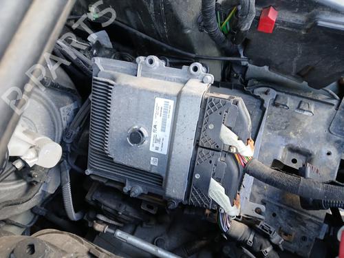 Computer motormanagement PEUGEOT 3008 II SUV (MC_, MR_, MJ_, M4_) 1.2 THP/ PureTech 130 (MRHNSM, MRHNSU, MRHNSJ, MRHNYW,... (131 hp) 30545963