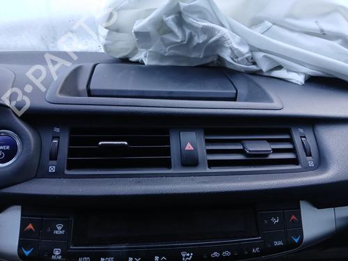 Used Air vent LEXUS CT (ZWA10_) 200h (ZWA10_, ZWA10R) (136 hp) 30565421