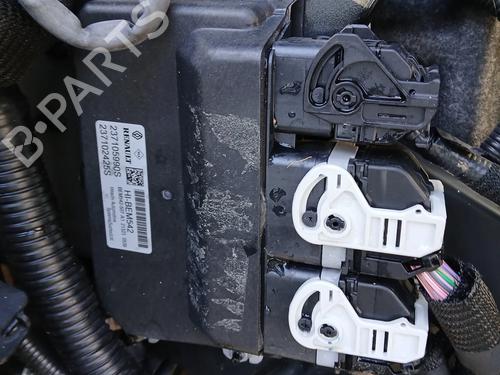 Used Engine control unit (ECU) RENAULT MEGANE IV Grandtour (K9A/M/N_) E-TECH 160 (K9NH) (158 hp) 30572104