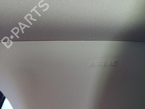 right-curtain-airbag-renault-megane-iv-grandtour-k9amn_-2016-30572123 main image