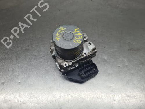 Bremsaggregat ABS für TOYOTA HILUX VII Pickup (_N1_, _N2_, _N3_) 2.5 D-4D 4WD (KUN25) (144 hp) 30572137