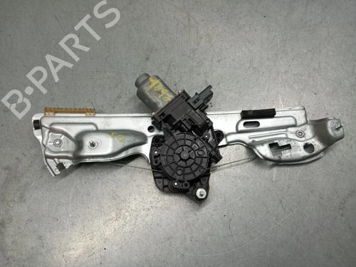 Alzavetro posteriore destra RENAULT MEGANE IV Hatchback (B9A/M/N_) 1.5 dCi 110 (B9A3) (110 hp) 30626876