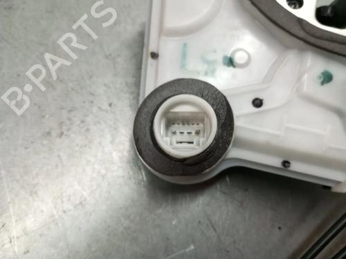 Front right lock TOYOTA COROLLA Estate (_E21_) 1.8 Hybrid (ZWE211W) | BP26219019C97