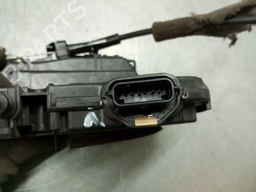 Rear right lock RENAULT CLIO V (B7_) 1.5 Blue dCi 85 (B7AG) | BP30639081C99