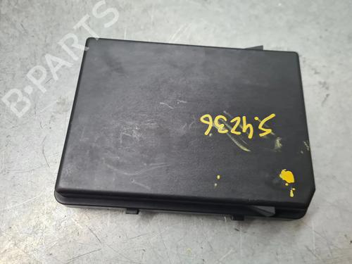 Used Fuse box RENAULT ARKANA I (LCM_, LDN_) [2019-2025]  30639073