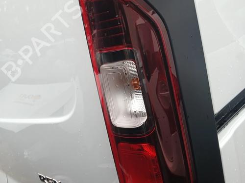 Used Right taillight RENAULT TRAFIC III Van (FG_) 2.0 dCi 110 (FGMW) (110 hp) 30708078