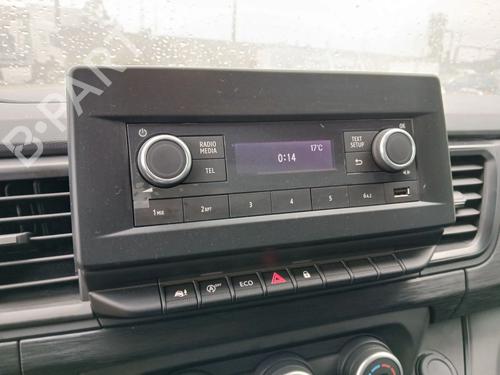 Radio RENAULT TRAFIC III Van (FG_) 2.0 dCi 110 (FGMW) (110 hp) 30708092