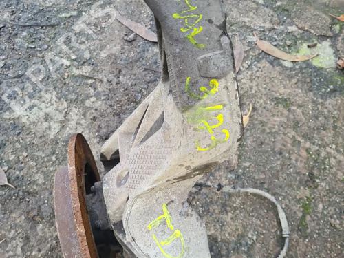 Used Right rear steering knuckle MINI MINI CLUBMAN (R55) Cooper D (112 hp) 30712413