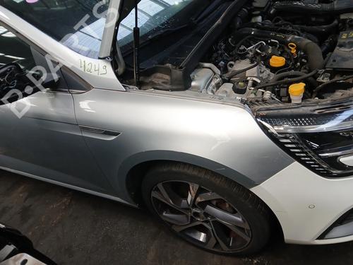 Forskærm Højre RENAULT MEGANE IV Hatchback (B9A/M/N_) 1.3 TCe 100 (B9N8) (102 hp) 30720863