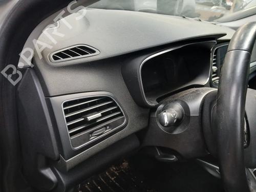 Compleet front RENAULT MEGANE IV Hatchback (B9A/M/N_) 1.3 TCe 100 (B9N8) | BP30729470S1