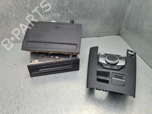 Used Radio AUDI A3 Sportback (8VA, 8VF) 2.0 TDI (150 hp) 30736211