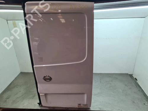 right-tailgate-nissan-nv300-kombi-x82-2016-26181435 main image