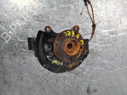 Used Right front steering knuckle RENAULT MEGANE IV Grandtour (K9A/M/N_) 1.5 Blue dCi 115 (K9A6) (116 hp) 21361556