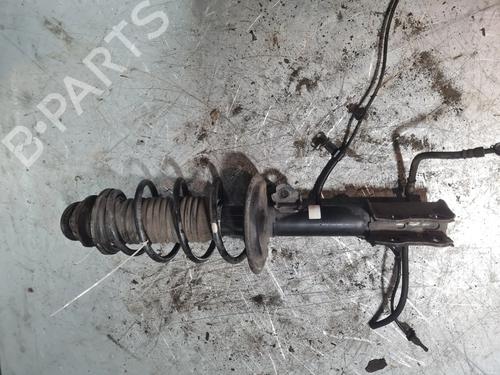 Used Right front shock absorber TOYOTA YARIS (_P13_) 1.0 (KSP130_, KSP130) (69 hp) 27284242