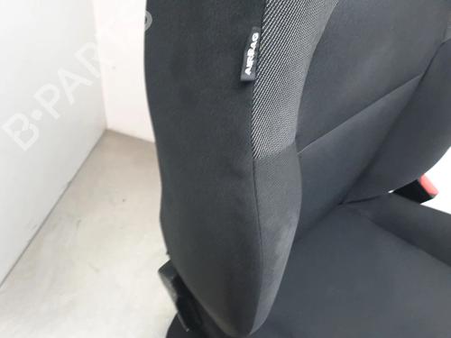 Used Right seat airbag DACIA SANDERO III 1.0 TCe 100 (101 hp) 29150067