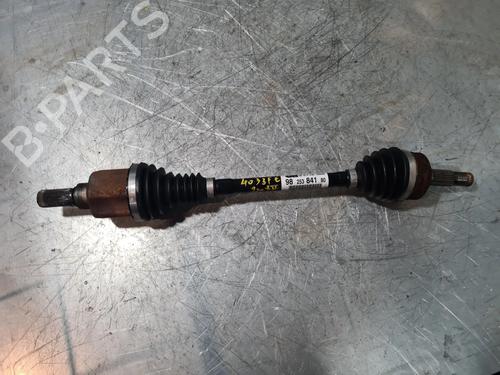 Arbre de transmission avant gauche PEUGEOT 2008 II (UD_, US_, UY_, UJ_, UR_, UC_) 1.2 PureTech 130 (USHNS, URHNS) (130 hp) 30881855