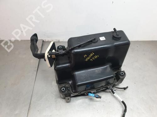 Serbatoio AdBlue RENAULT MASTER IV Van (F8__) BLUE DCI 150 (F8M3) (150 hp) 30890258