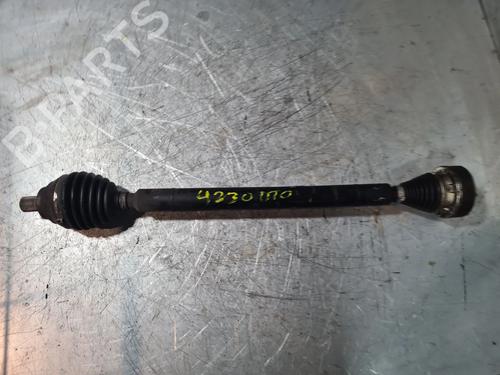 Antriebswelle rechts vorne für AUDI A3 Sportback (8VA, 8VF) 1.6 TDI (115 hp) 30890263