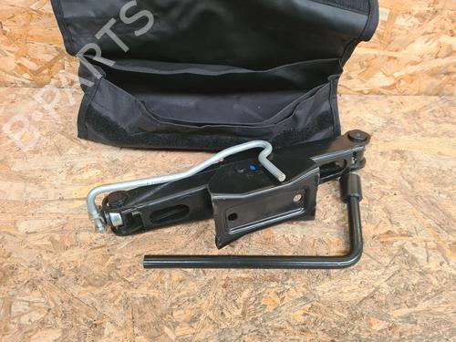 Altro CITROËN C3 III (SX) 1.2 THP 110 (SXHNPS, SXHNZT, SXHNZ6) | BP30910145O1