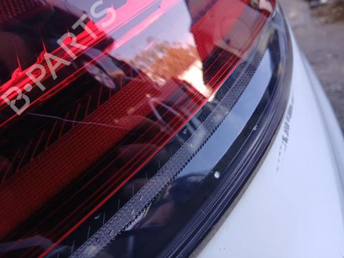 Right taillight RENAULT MEGANE IV Hatchback (B9A/M/N_) 1.5 Blue dCi 115 (B9A6) | BP30967671C35 