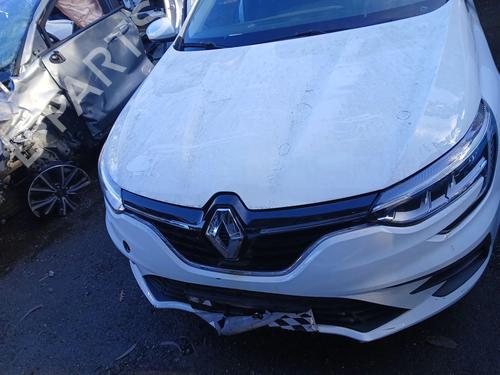 Używane Kompletny przód RENAULT MEGANE IV Hatchback (B9A/M/N_) 1.5 Blue dCi 115 (B9A6) (116 hp) 30968725